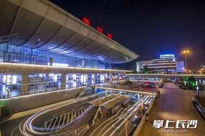 長沙南站高鐵