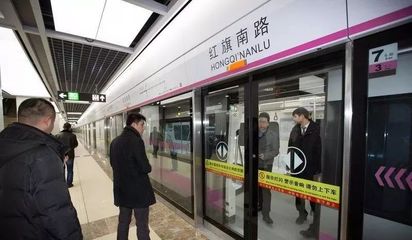 洞庭路地鐵站